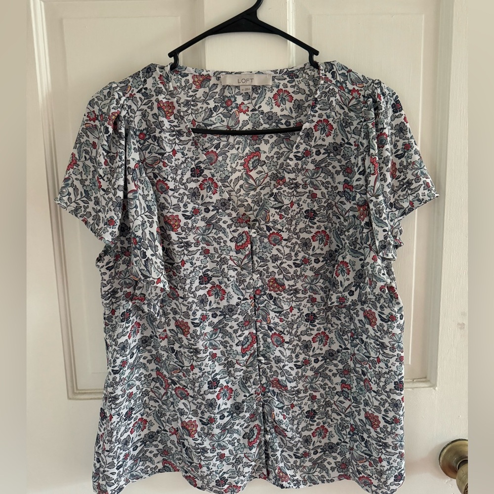 LOFT - blouse!